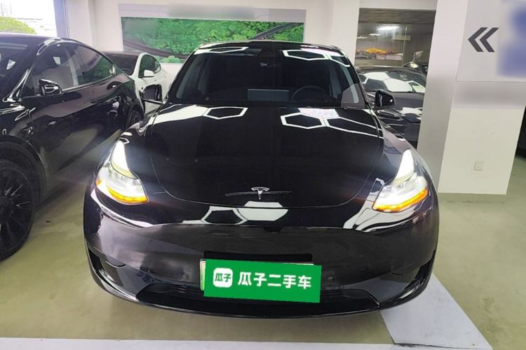 Used Tesla Model Y 2023 Rear-Wheel-Drive Version Front