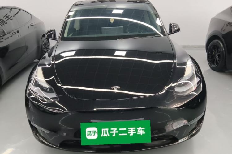 Used Tesla Model Y 2023 Long-Range All-Wheel-Drive Version Front