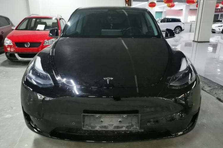Used Tesla Model Y 2023 Rear-Wheel-Drive Version Front