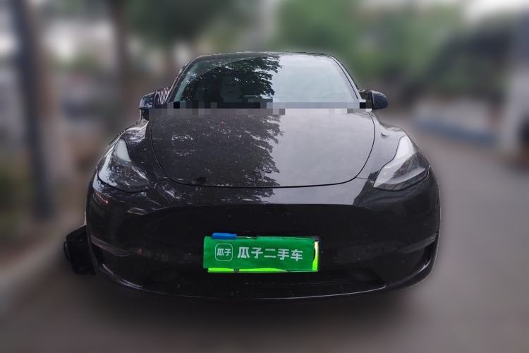 Used Tesla Model Y 2023 Long-Range All-Wheel-Drive Version Front