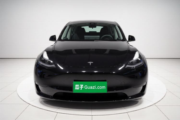 Used Tesla Model Y 2023 Rear-Wheel-Drive Version Front