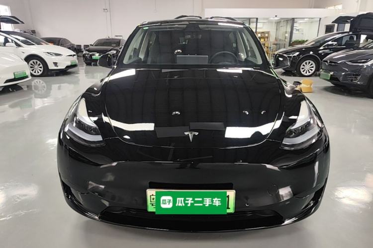 Used Tesla Model Y 2023 Rear-Wheel-Drive Version Front