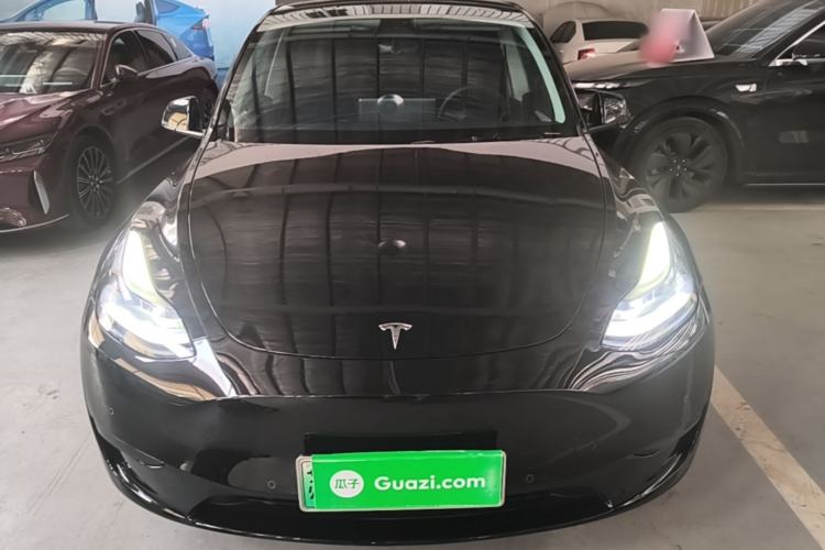 Used Tesla Model Y 2023 Rear-Wheel-Drive Version Front