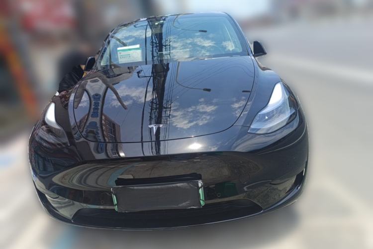 Used Tesla Model Y 2023 Rear-Wheel-Drive Version Front