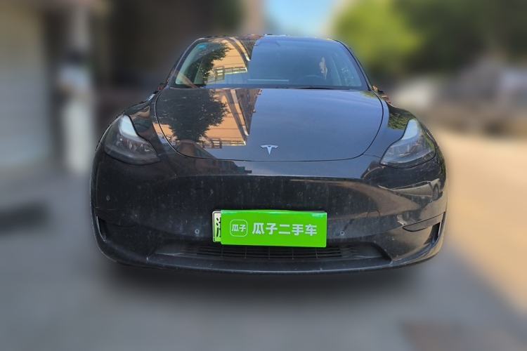 Used Tesla Model Y 2023 Rear-Wheel-Drive Version Front