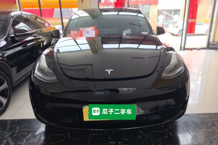 Used Tesla Model Y 2023 Rear-Wheel-Drive Version Front