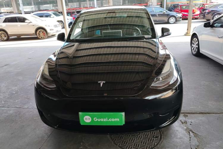 Used Tesla Model Y 2023 Rear-Wheel-Drive Version Front