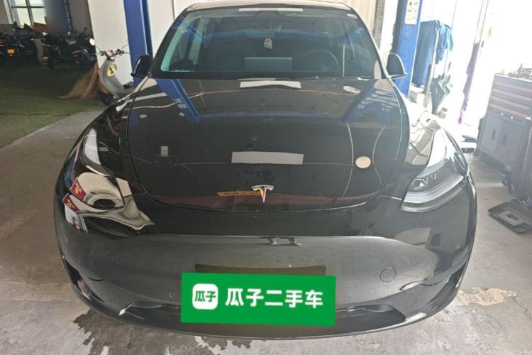 Used Tesla Model Y 2023 Rear-Wheel-Drive Version Front