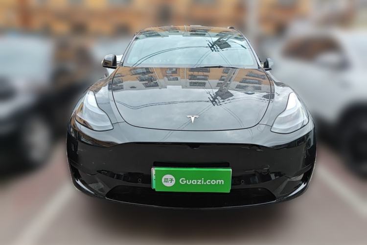Used Tesla Model Y 2023 Rear-Wheel-Drive Version Front