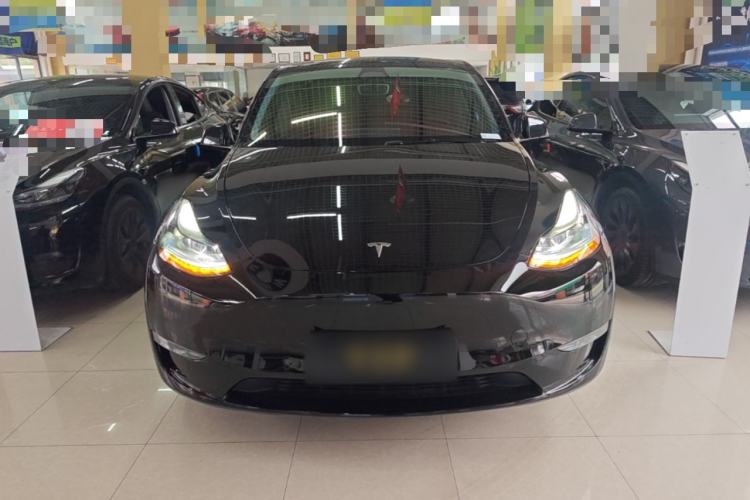 Used Tesla Model Y 2023 Long-Range All-Wheel-Drive Version Front