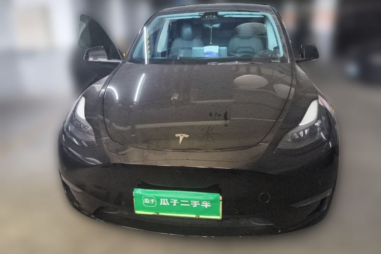 Used Tesla Model Y 2023 Long-Range All-Wheel-Drive Version Front