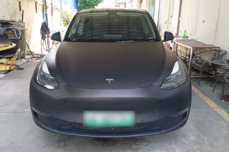 Used Tesla Model Y 2023 Long-Range All-Wheel-Drive Version Front