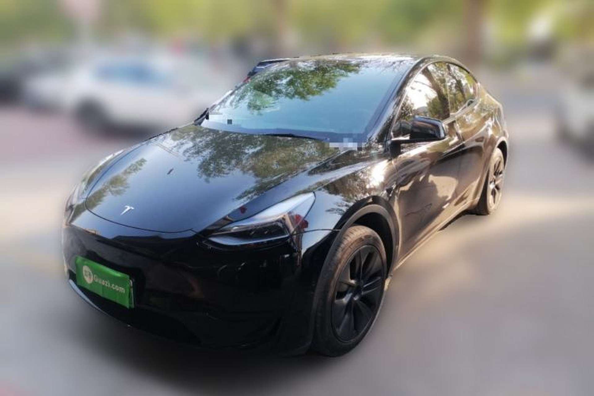 Used Tesla Model Y 2023 Rear-Wheel-Drive Version Front Left 45 Deg