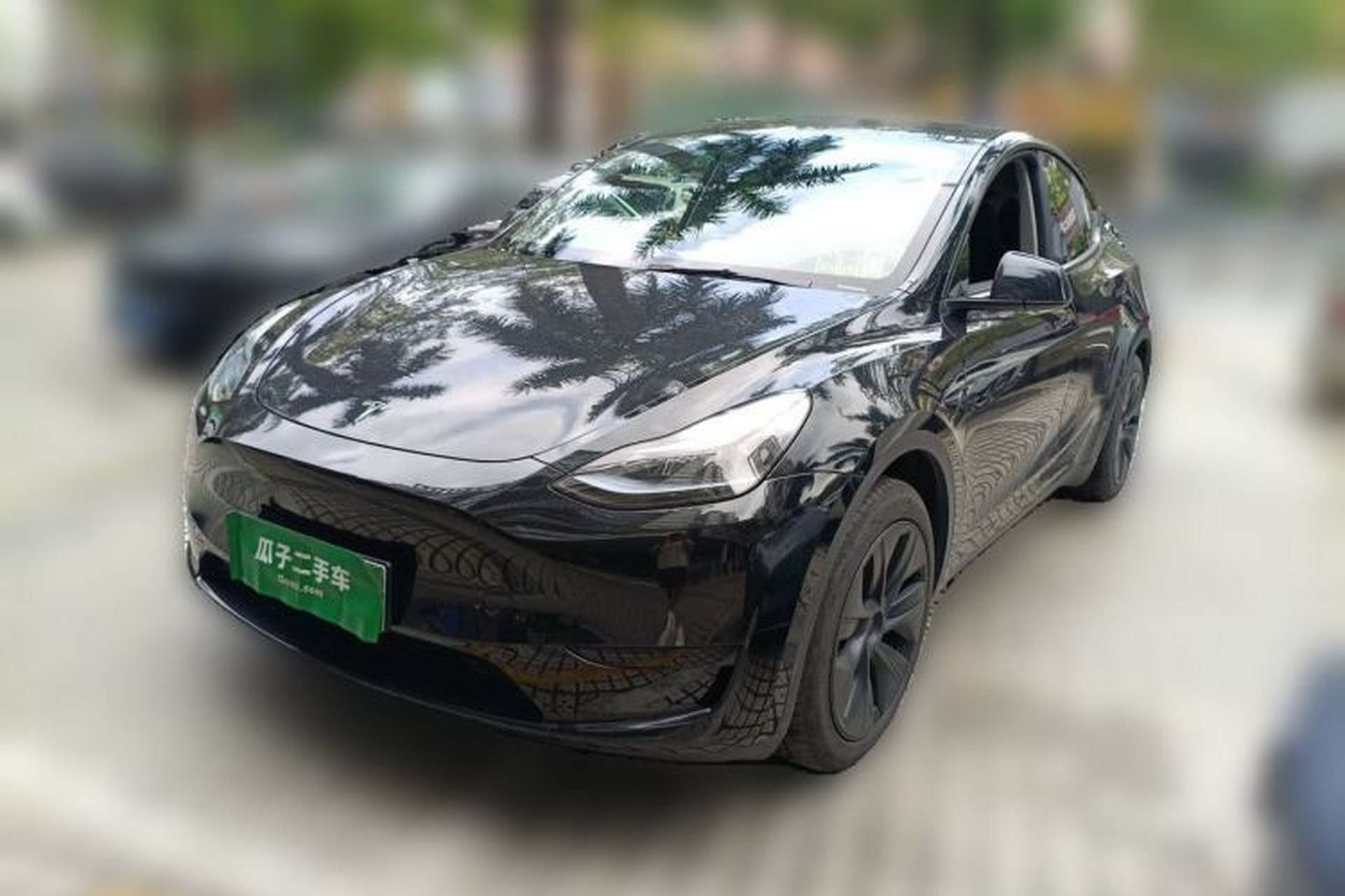 Used Tesla Model Y 2023 Rear-Wheel-Drive Version Front Left 45 Deg