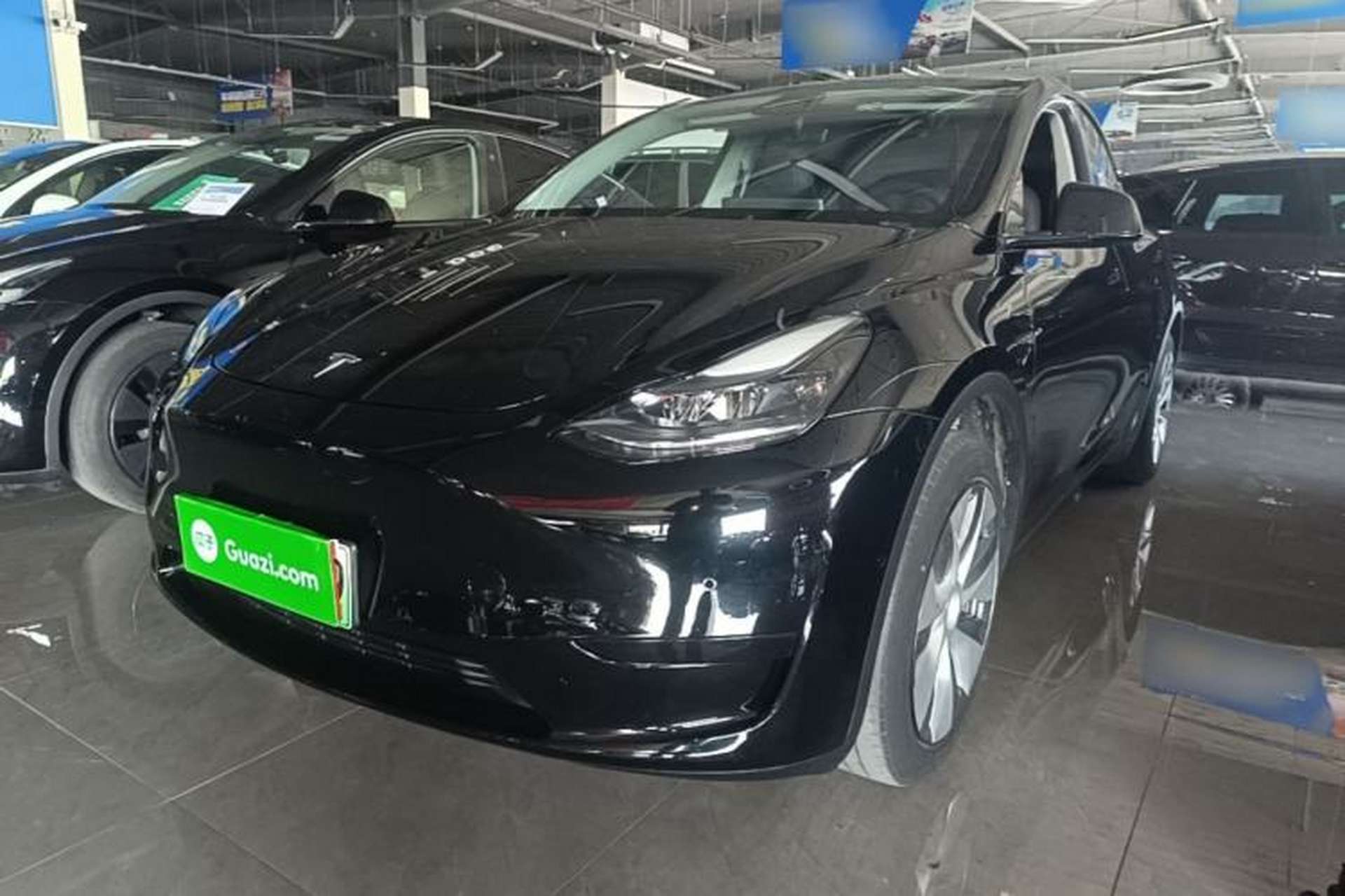 Used Tesla Model Y 2023 Rear-Wheel-Drive Version Front Left 45 Deg