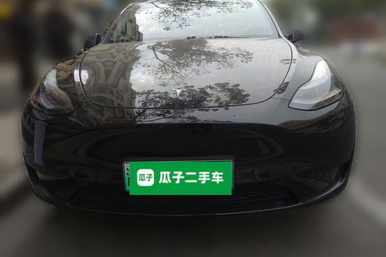 Used Tesla Model Y 2023 Rear-Wheel-Drive Version Front