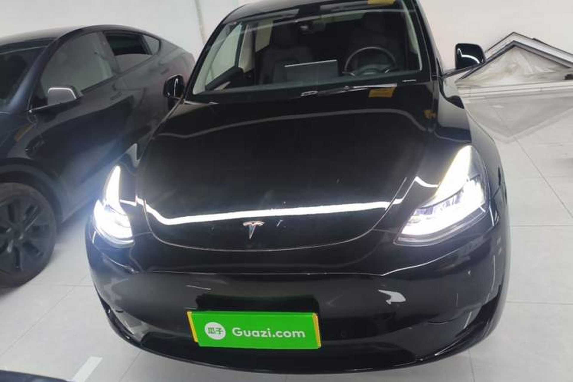 Used Tesla Model Y 2023 Rear-Wheel-Drive Version Front