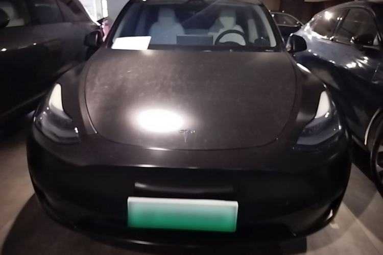 Used Tesla Model Y 2023 Rear-Wheel-Drive Version Front