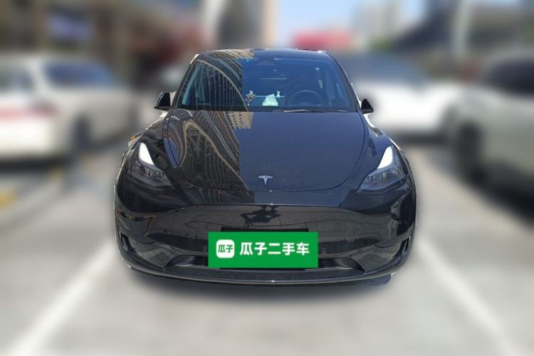 Used Tesla Model Y 2023 Rear-Wheel-Drive Version Front
