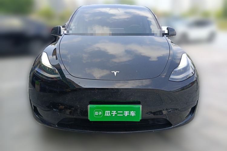 Used Tesla Model Y 2023 Rear-Wheel-Drive Version Front