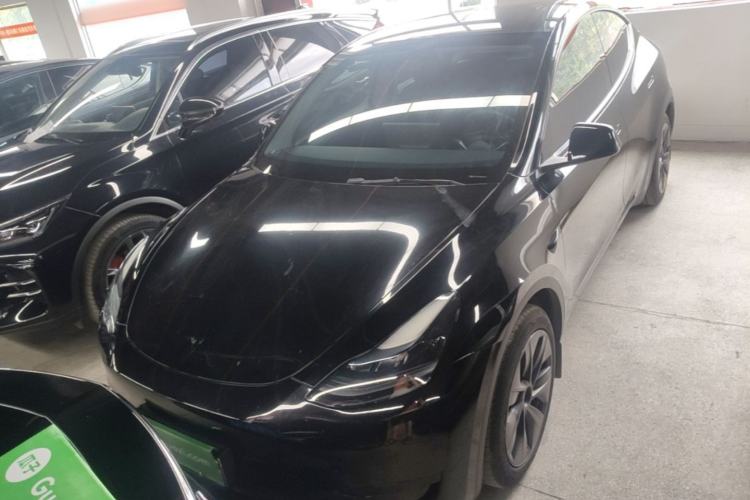 Used Tesla Model Y 2023 Rear-Wheel-Drive Version Front