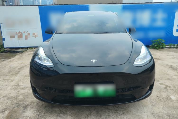Used Tesla Model Y 2023 Rear-Wheel-Drive Version Front