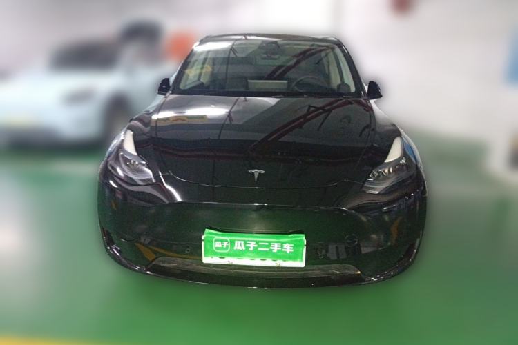 Used Tesla Model Y 2023 Rear-Wheel-Drive Version Front