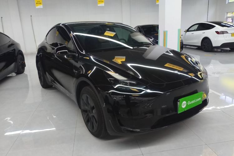 Used Tesla Model Y 2023 Rear-Wheel-Drive Version Front Right 45 Deg