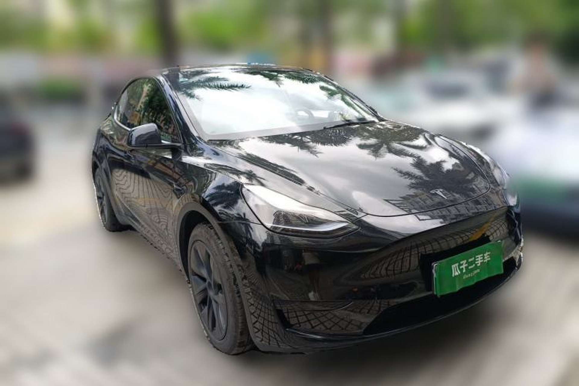 Used Tesla Model Y 2023 Rear-Wheel-Drive Version Front Right 45 Deg