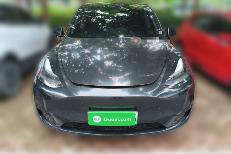 Used Tesla Model Y 2023 Rear-Wheel-Drive Version Front