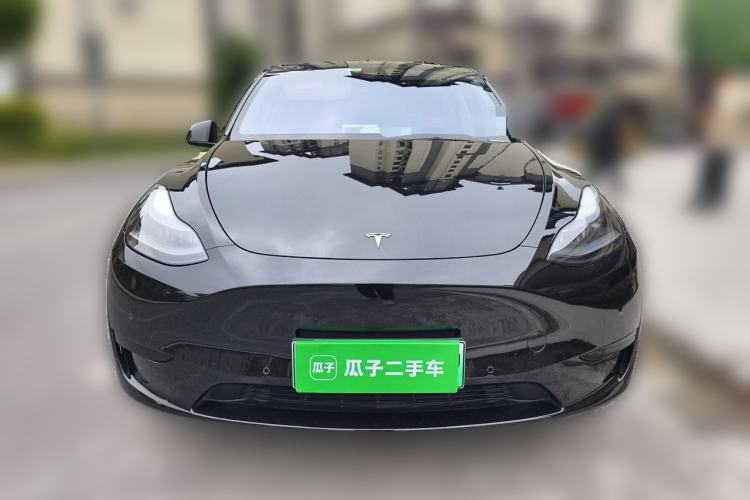 Used Tesla Model Y 2023 Rear-Wheel-Drive Version Front