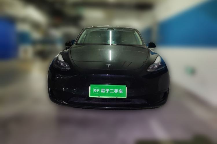 Used Tesla Model Y 2023 Rear-Wheel-Drive Version Front