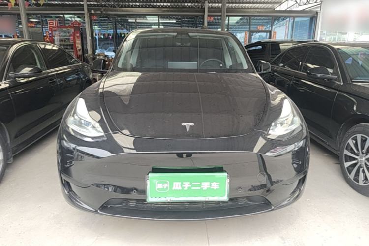Used Tesla Model Y 2023 Rear-Wheel-Drive Version Front