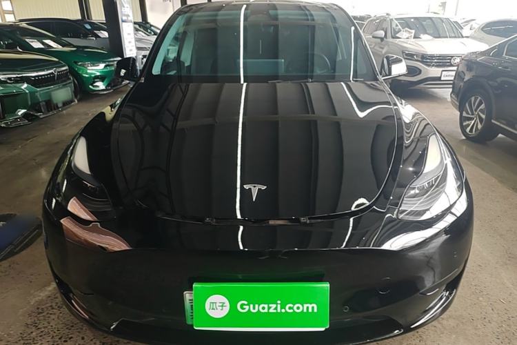 Used Tesla Model Y 2023 Rear-Wheel-Drive Version Front
