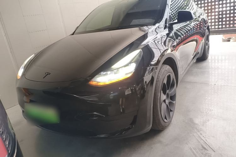 Used Tesla Model Y 2023 Rear-Wheel-Drive Version Front