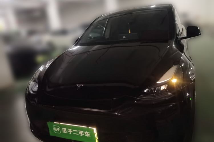 Used Tesla Model Y 2023 Rear-Wheel-Drive Version Front