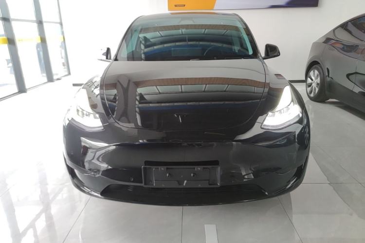 Used Tesla Model Y 2023 Rear-Wheel-Drive Version Front