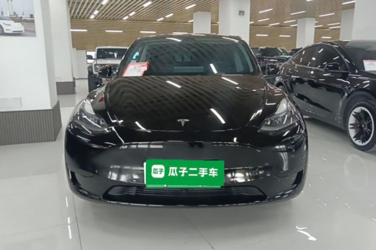 Used Tesla Model Y 2023 Rear-Wheel-Drive Version Front