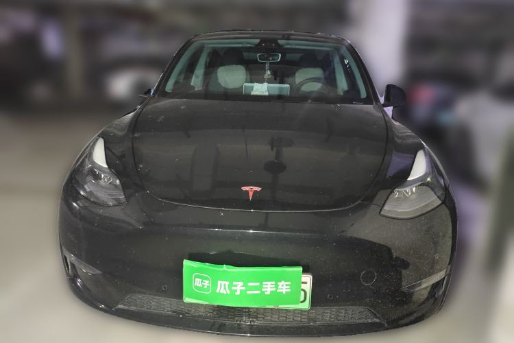 Used Tesla Model Y 2023 Long-Range All-Wheel-Drive Version Front
