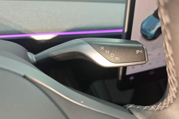 Used Tesla Model Y 2023 Rear-Wheel-Drive Version Gear Lever
