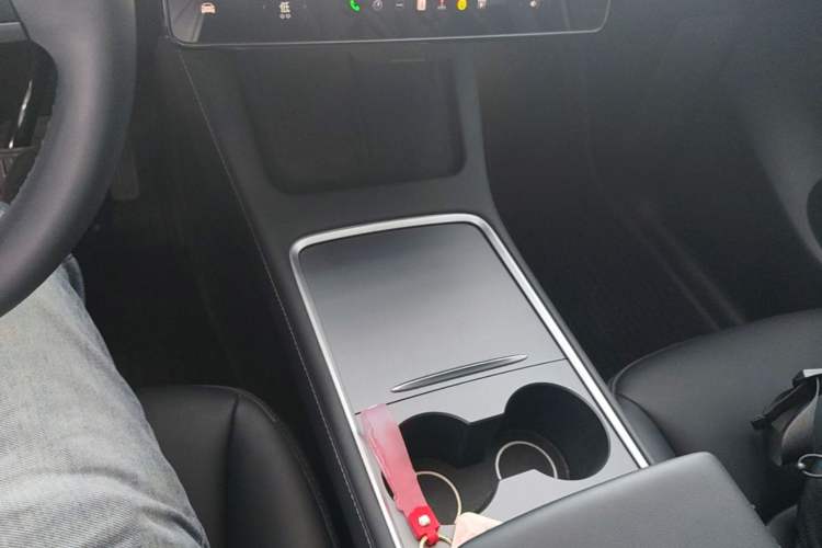 Used Tesla Model Y 2023 Rear-Wheel-Drive Version Gear Lever