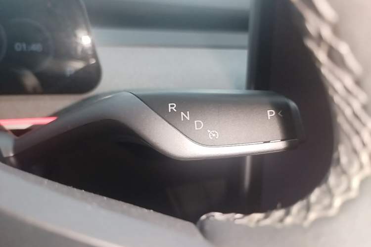 Used Tesla Model Y 2023 Rear-Wheel-Drive Version Gear Lever