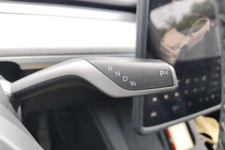 Used Tesla Model Y 2023 Rear-Wheel-Drive Version Gear Lever