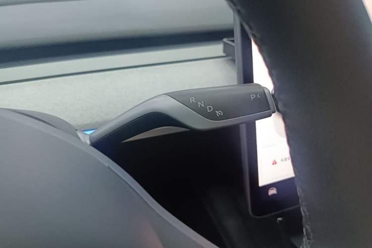 Used Tesla Model Y 2023 Rear-Wheel-Drive Version Gear Lever
