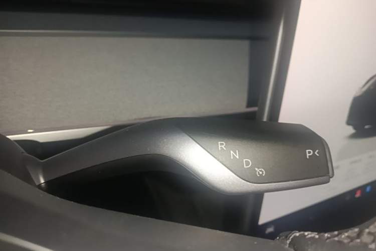 Used Tesla Model Y 2023 Rear-Wheel-Drive Version Gear Lever