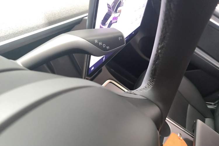 Used Tesla Model Y 2023 Rear-Wheel-Drive Version Gear Lever