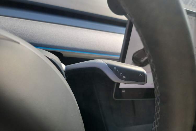 Used Tesla Model Y 2023 Rear-Wheel-Drive Version Gear Lever