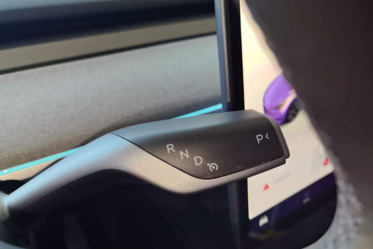 Used Tesla Model Y 2023 Rear-Wheel-Drive Version Gear Lever