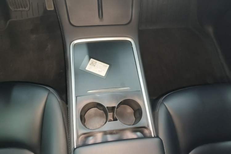 Used Tesla Model Y 2023 Rear-Wheel-Drive Version Gear Lever