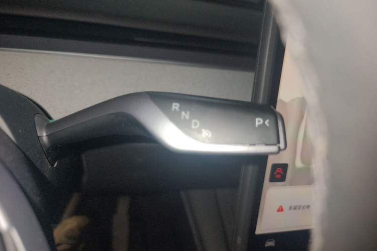 Used Tesla Model Y 2023 Rear-Wheel-Drive Version Gear Lever